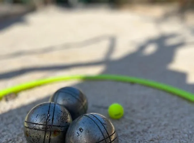 Proche De La De L'almanarre 公寓